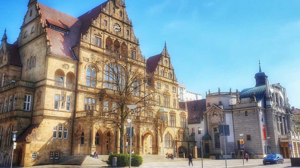 Frauenstadtrundgang Bielefeld Internationaler Frauentag